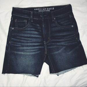 NWOT dark hi rise American Eagle size 0 shorts